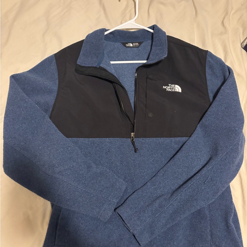 The North Face Men's Blue and Black Performance Jacket